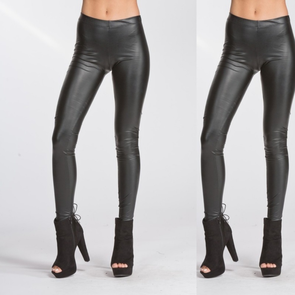 Faux leather leggings